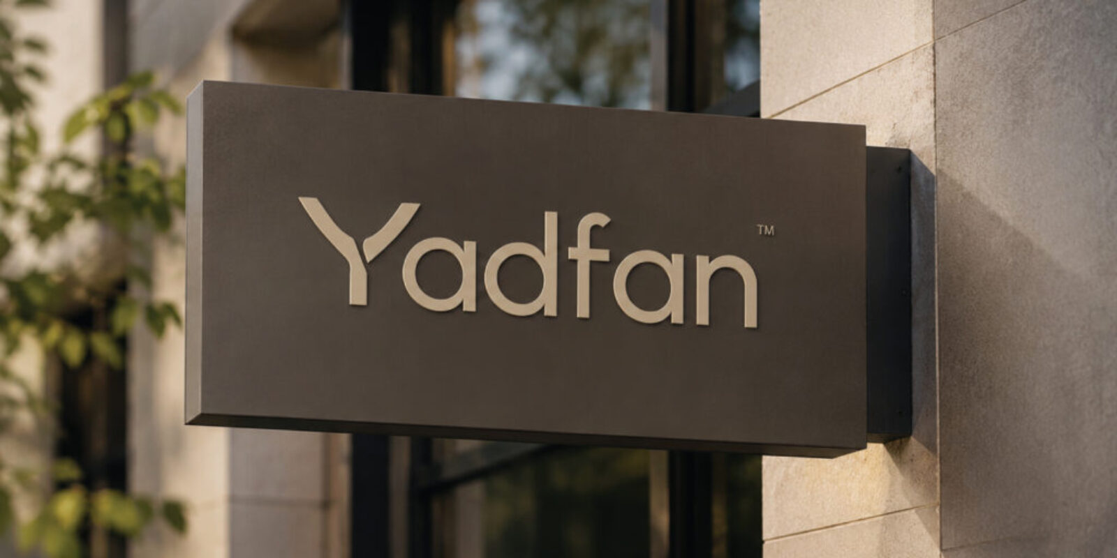 Yadfan Banner-01